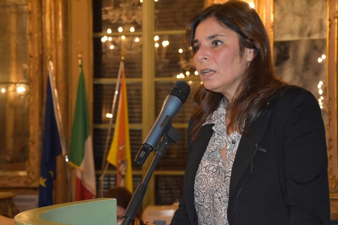 Scopri di più sull'articolo <strong>A Palermo</strong> <strong>primo <em>wine lunch</em> solidale dell’associazione “Donne del Vino” per sostenere i centri di aiuto alle donne vittime di violenza dell’Isola.</strong>